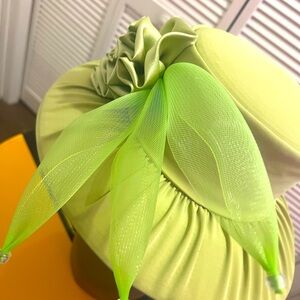 ❤️#16 DONNA VINCI BEAUTIFUL CHURCH LADY HAT ORIGINAL PACKAGING